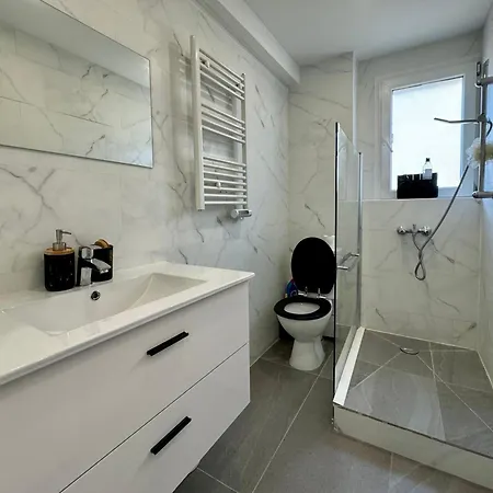 De 30m2 - A 5min Du Centre Apartman *