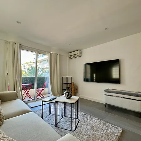 Appartement De 30m2 - à 5min Du Centre *